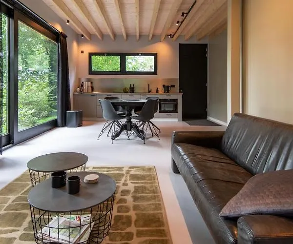 Holiday home Het Uilennest